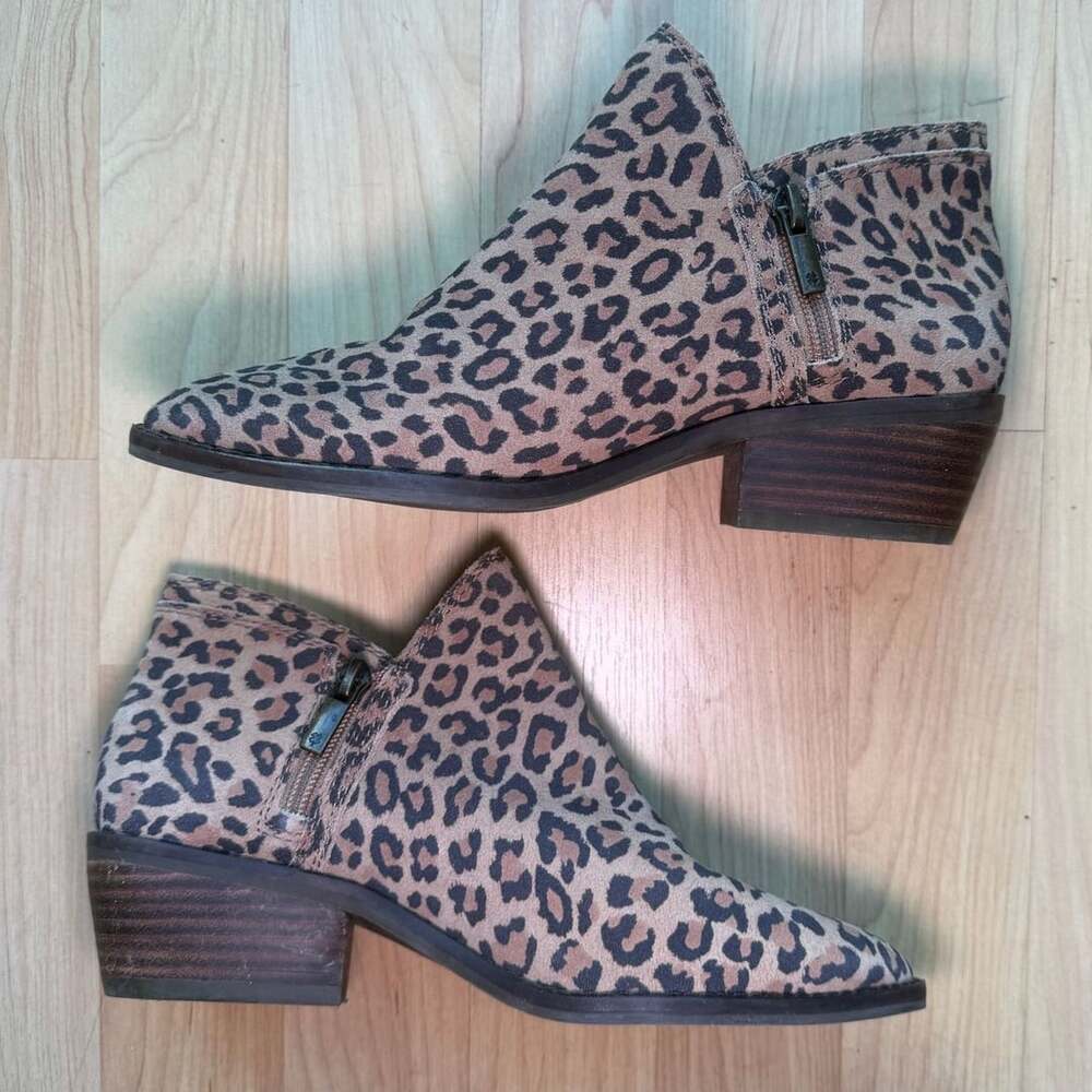 Lucky Brand Fhuna Leopard Cheetah Animal Print Zip Suede Ankle Booties Sz 7